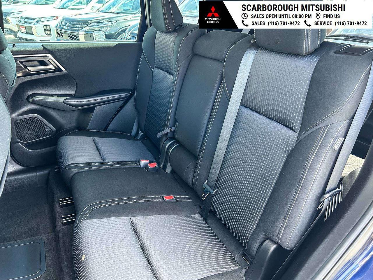2023 Mitsubishi Outlander ES   PHEV   Apple Carplay I  Rear camera Photo
