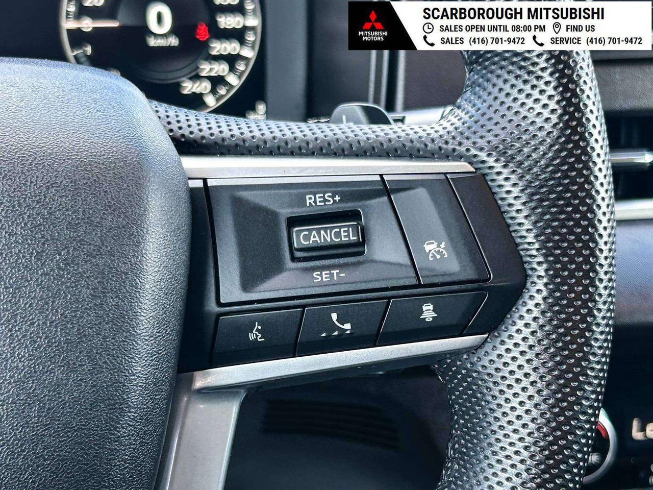 2023 Mitsubishi Outlander ES   PHEV   Apple Carplay I  Rear camera Photo