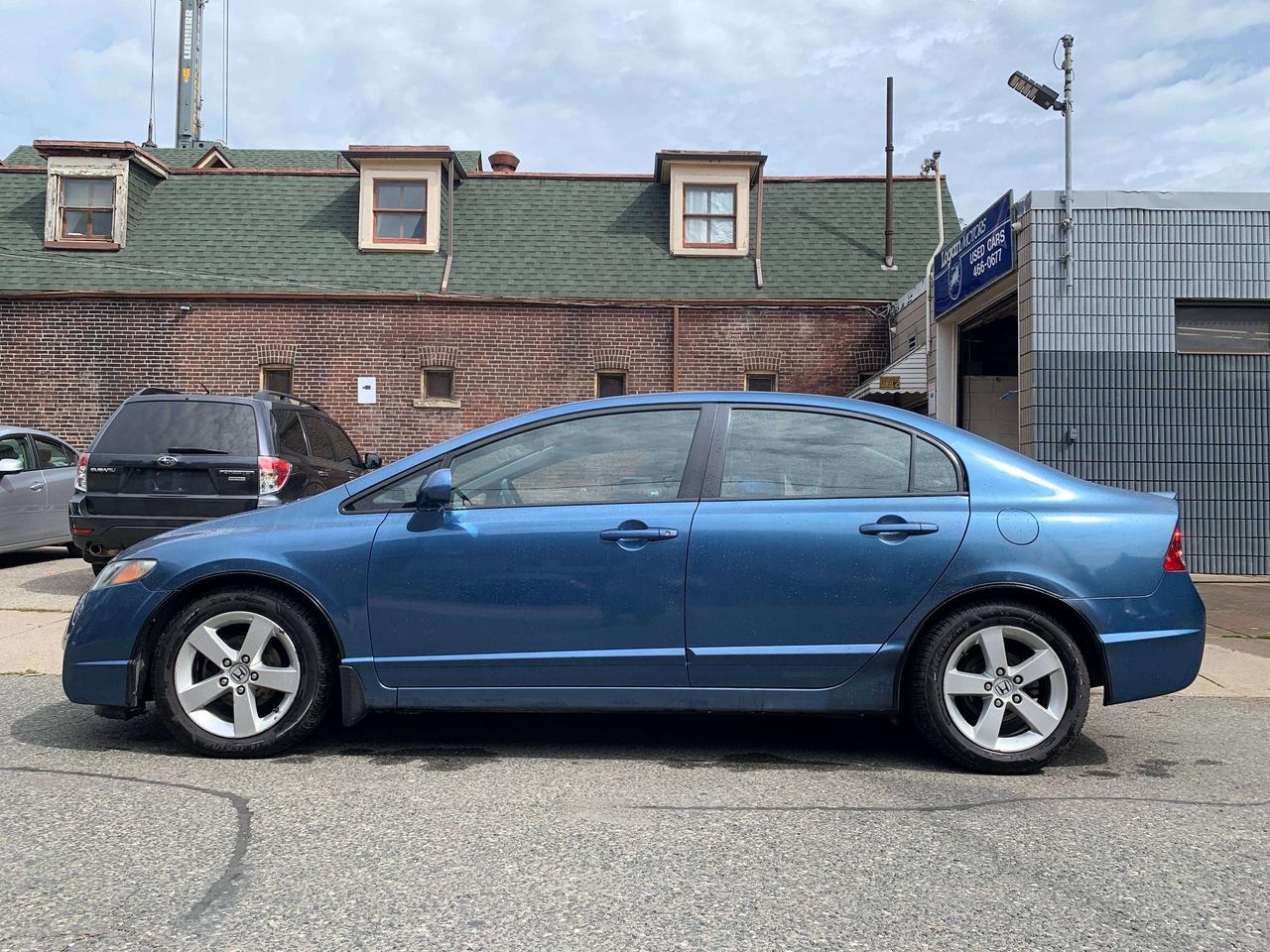 2010 Honda Civic LX SPORT Photo1