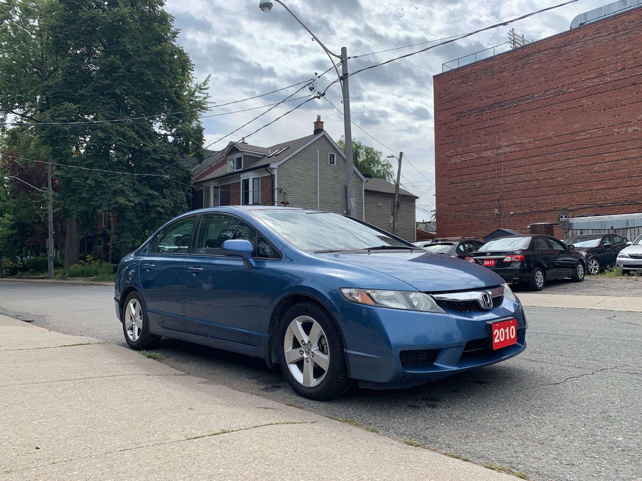 2010 Honda Civic LX SPORT Photo