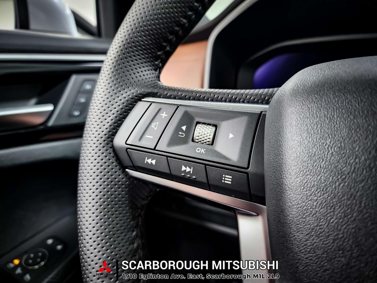 2026 Mitsubishi Outlander GT PREMIUM Demo Photo