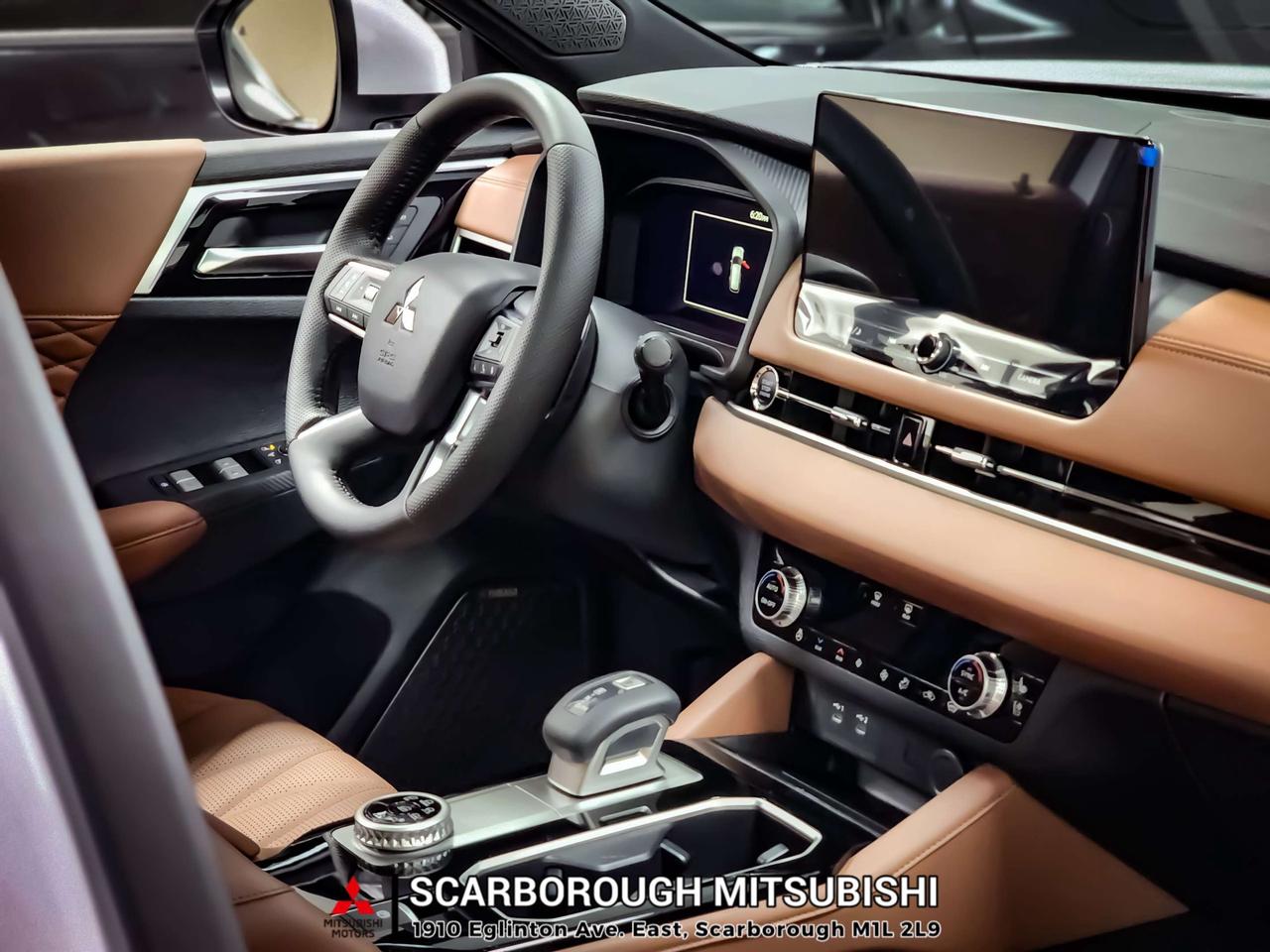 2026 Mitsubishi Outlander GT PREMIUM Demo Photo