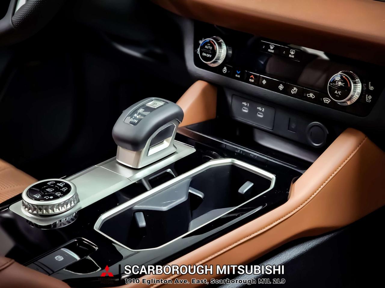 2026 Mitsubishi Outlander GT PREMIUM Demo Photo