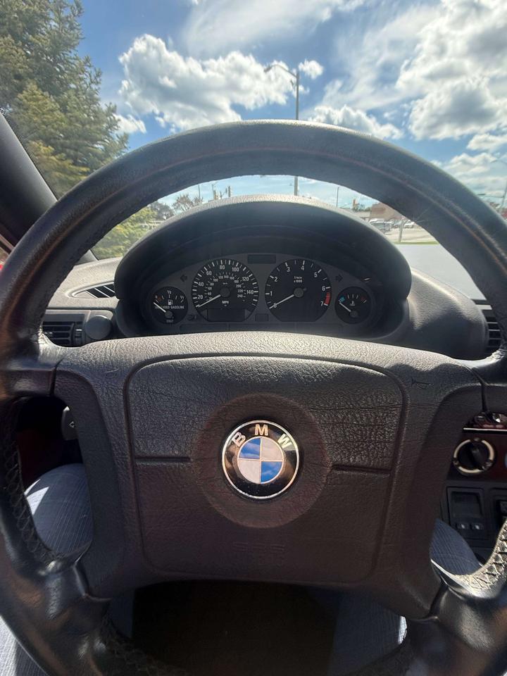 1996 BMW 3 Series  Photo