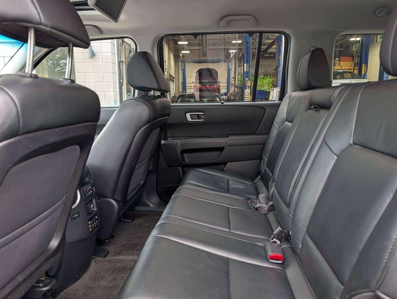 2012 Honda Pilot Touring Photo