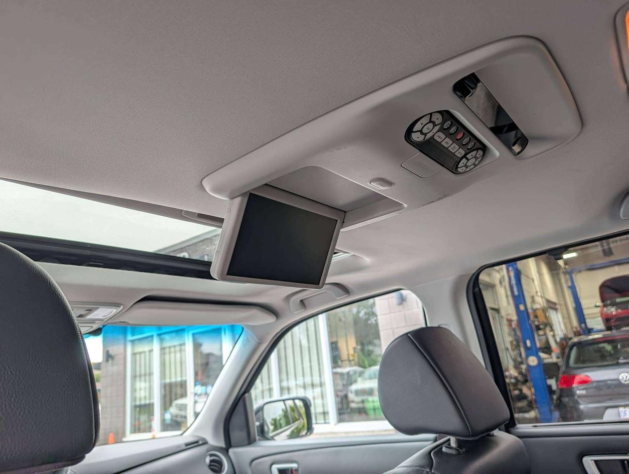 2012 Honda Pilot Touring Photo