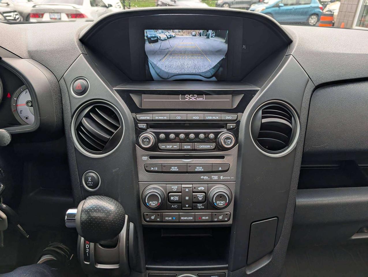 2012 Honda Pilot Touring Photo