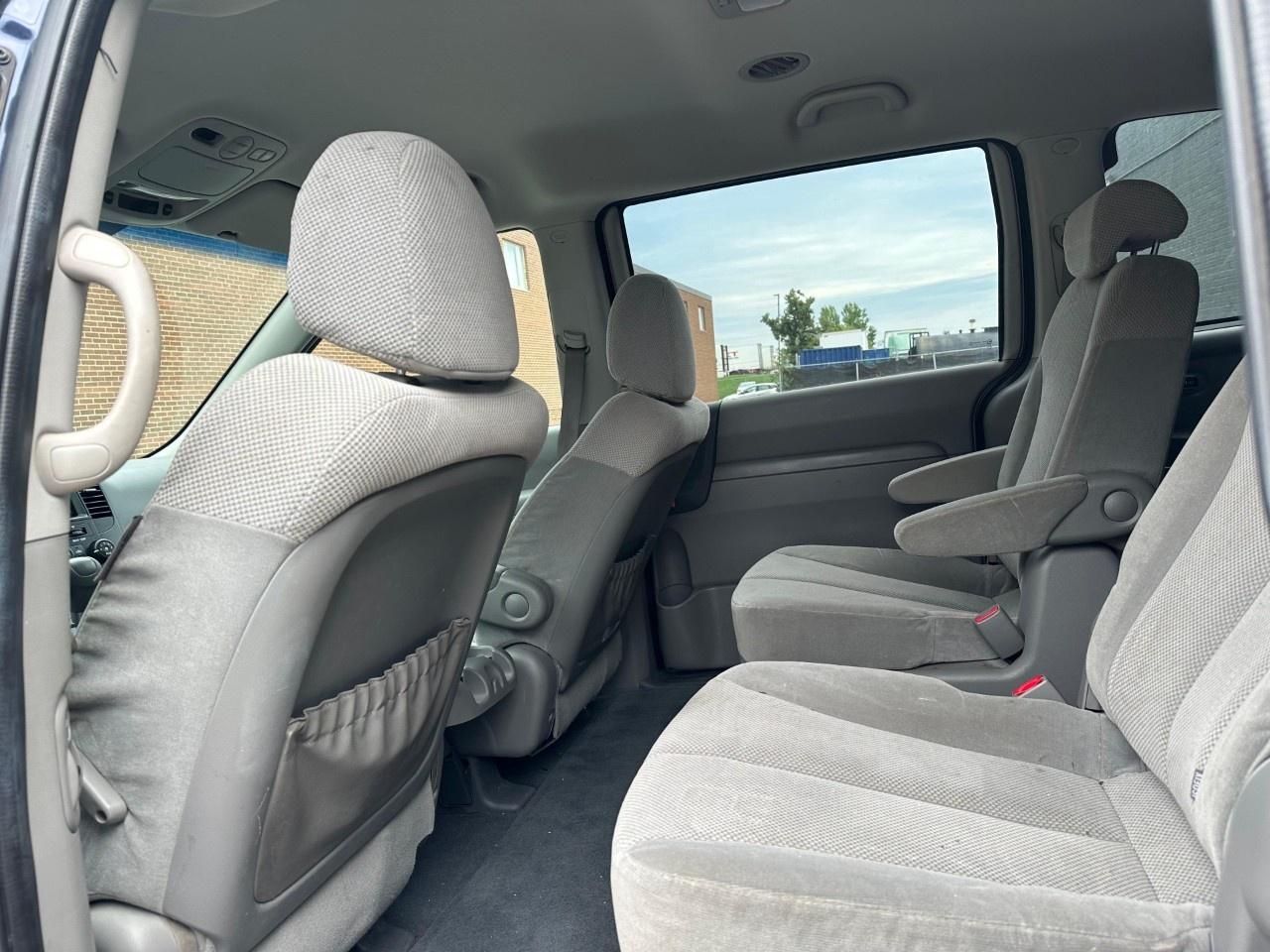 2009 Kia Sedona 4dr Wgn EX w/Pwr Pkg Photo