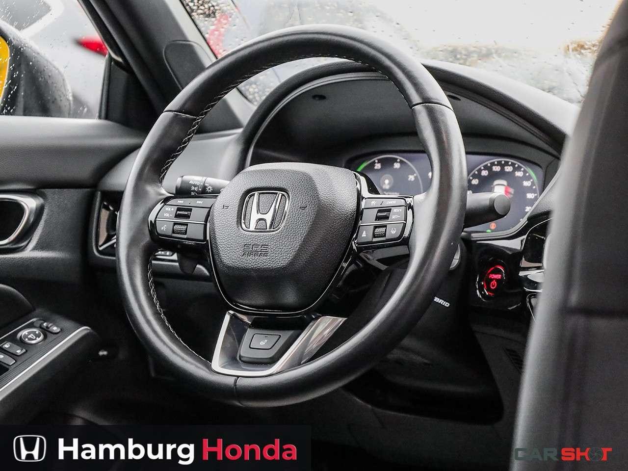 2025 Honda Civic Sport Touring eCVT Sedan Photo