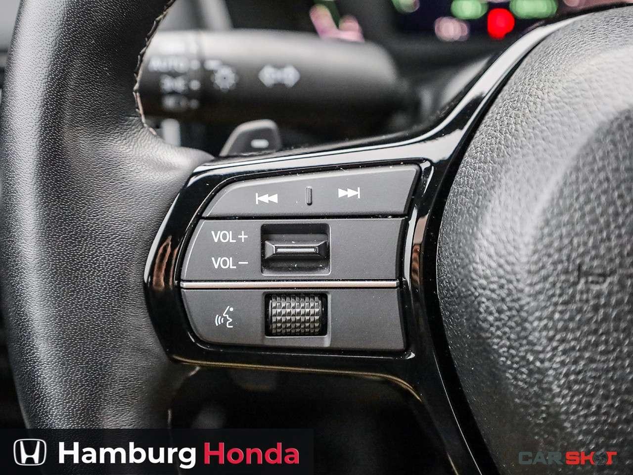 2025 Honda Civic Sport Touring eCVT Sedan Photo