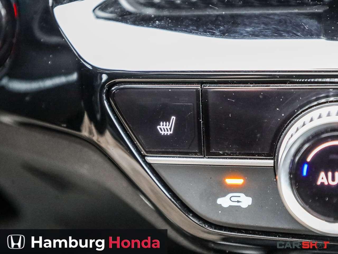 2025 Honda Civic Sport Touring eCVT Sedan Photo