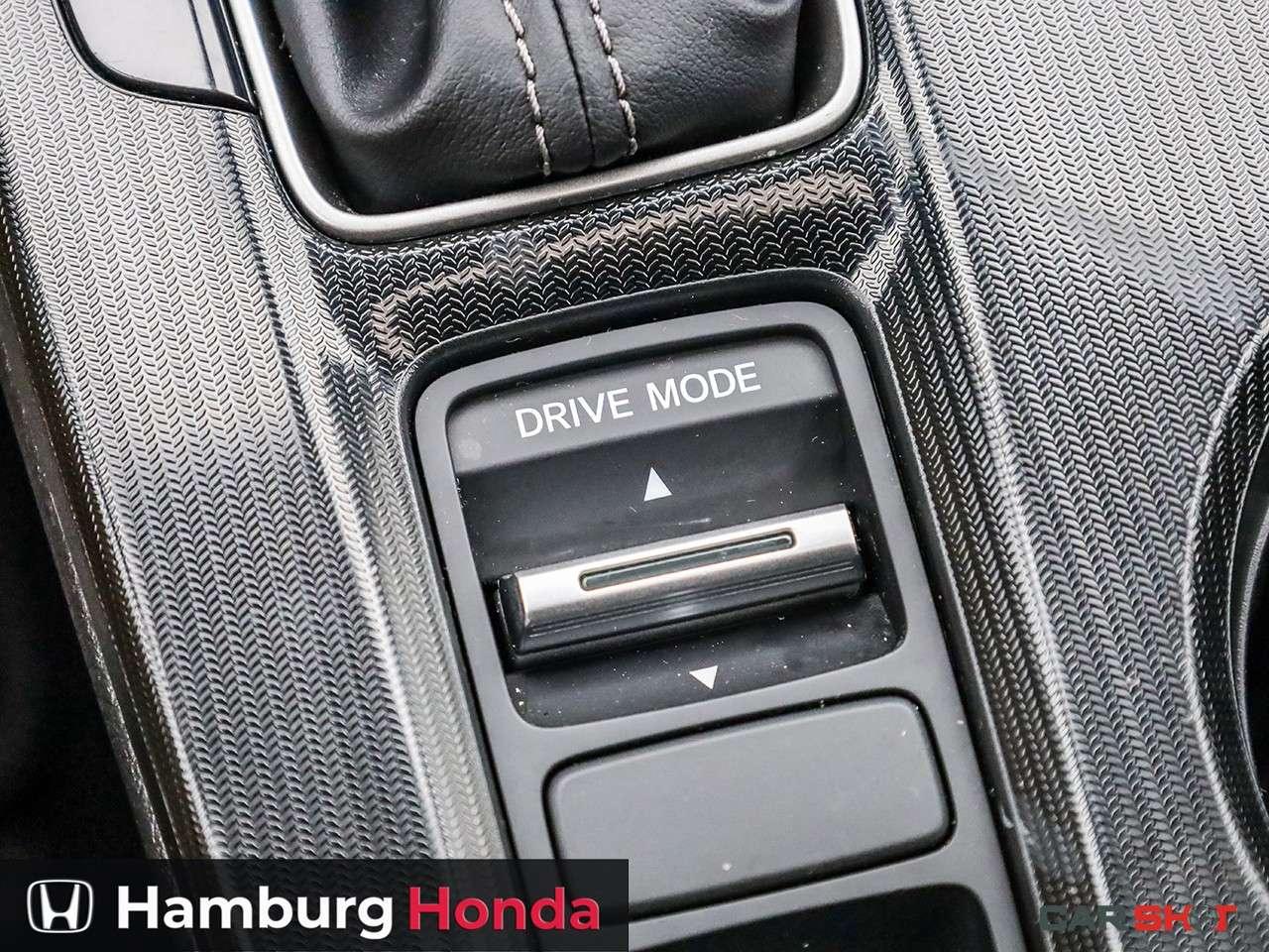 2025 Honda Civic Sport Touring eCVT Sedan Photo