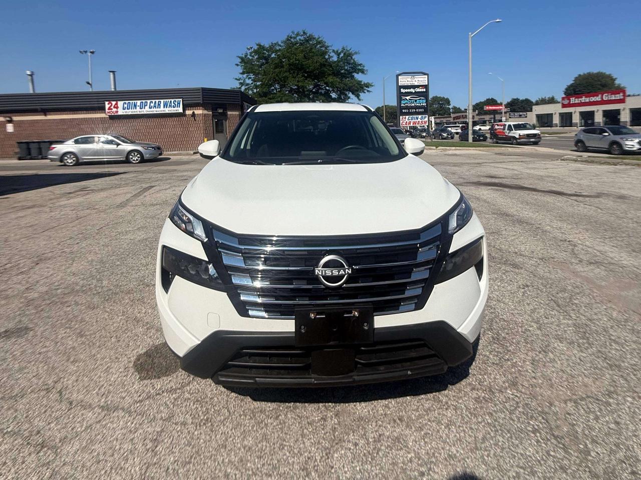 2024 Nissan Rogue S Photo