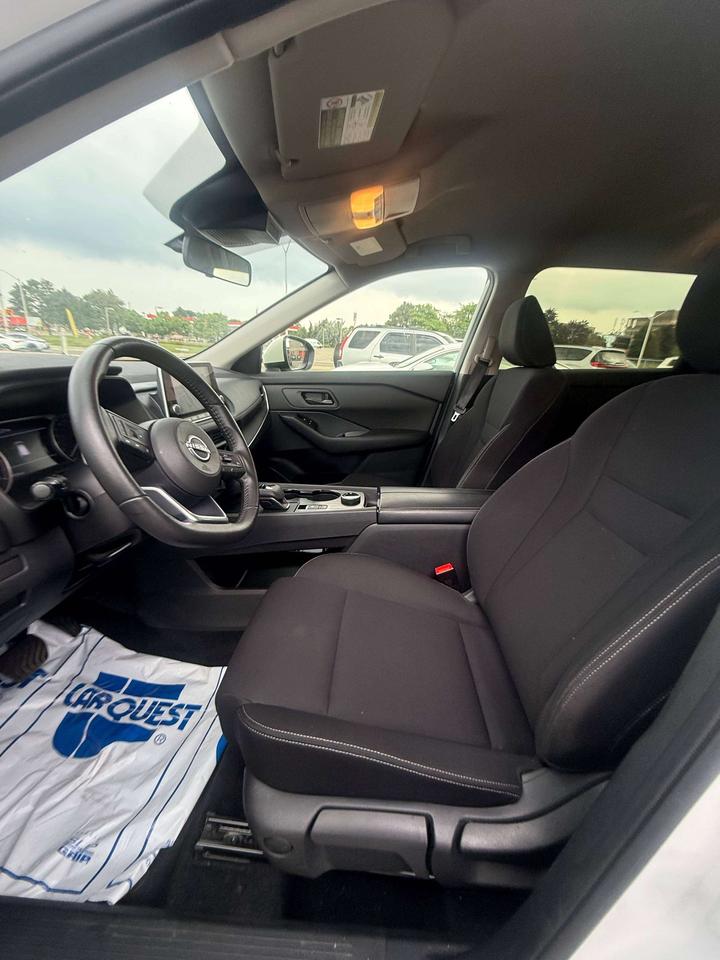 2024 Nissan Rogue S Photo