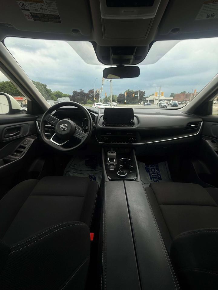 2024 Nissan Rogue S Photo