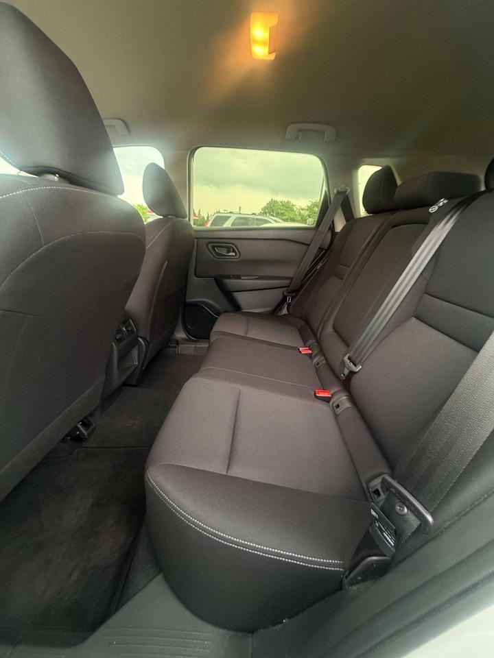 2024 Nissan Rogue S Photo