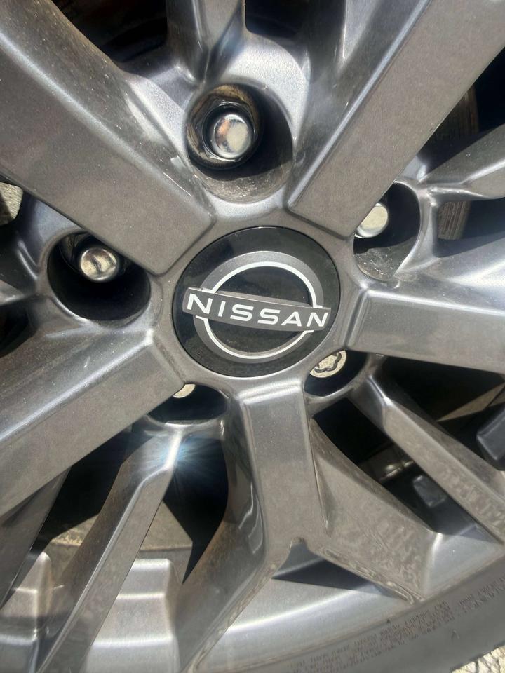 2024 Nissan Rogue S Photo