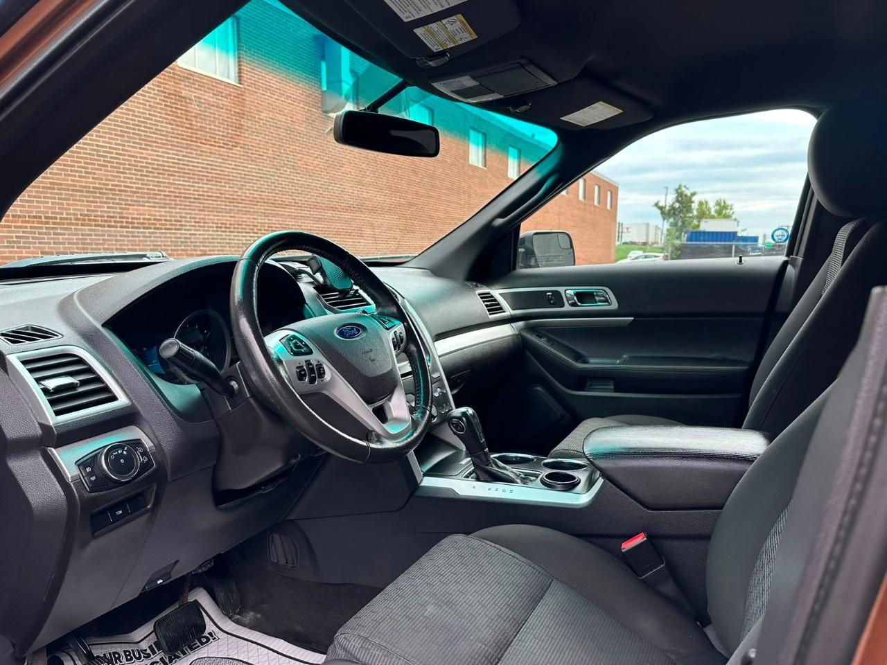 2011 Ford Explorer FWD 4dr V6 Auto XLT Photo