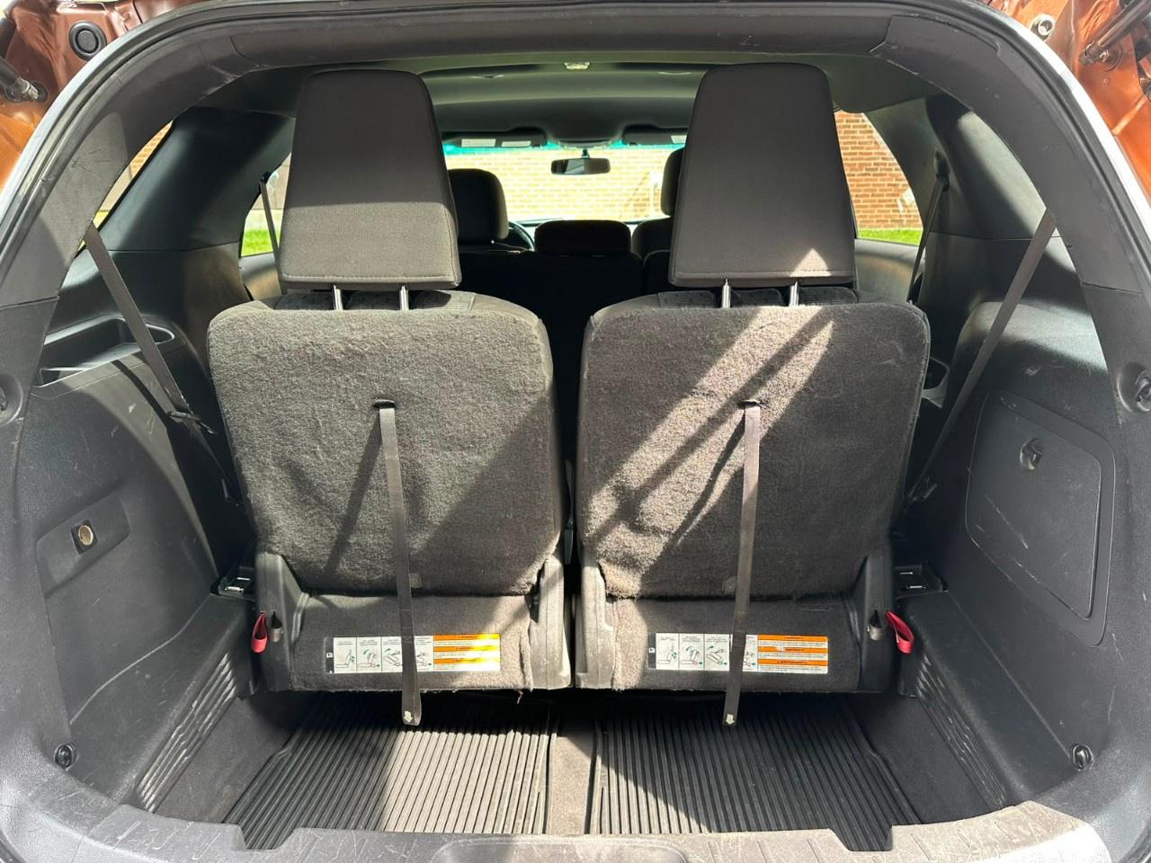 2011 Ford Explorer FWD 4dr V6 Auto XLT Photo