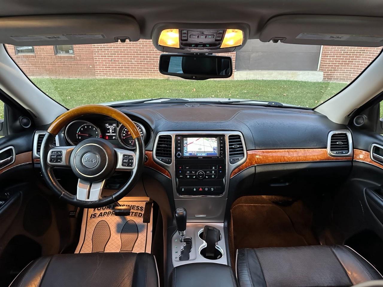 2013 Jeep Grand Cherokee 4WD 4dr Overland Photo