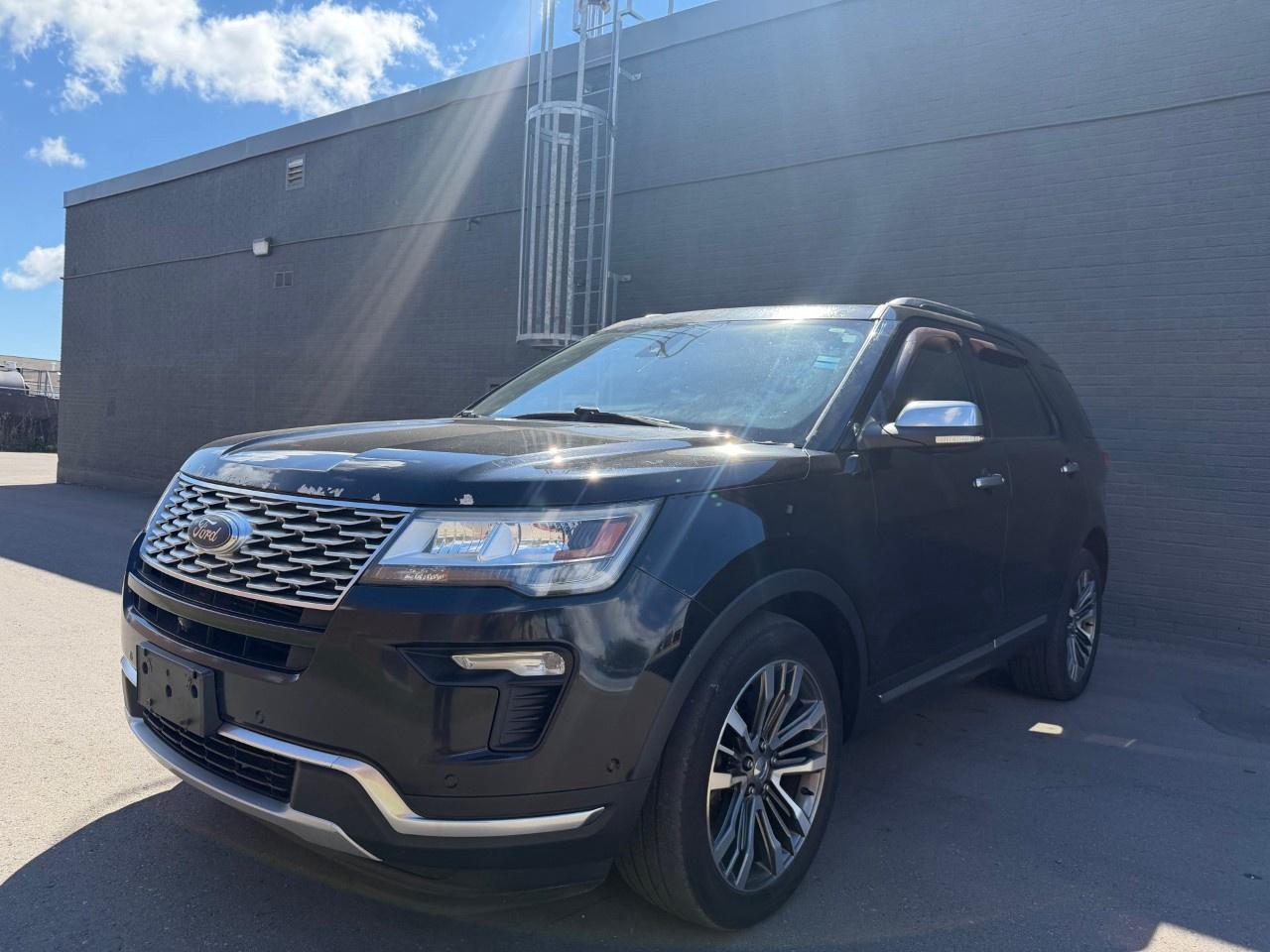 2018 Ford Explorer Platinum 4WD Photo