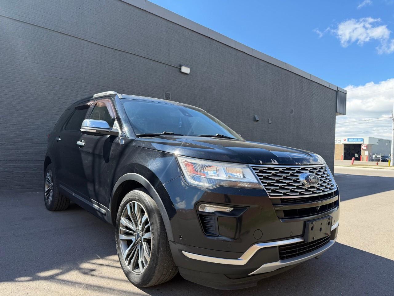 2018 Ford Explorer Platinum 4WD Photo