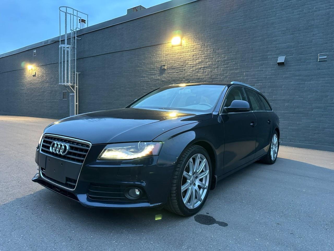 2009 Audi A4 4dr Wgn Auto 2.0T quattro Premium Photo