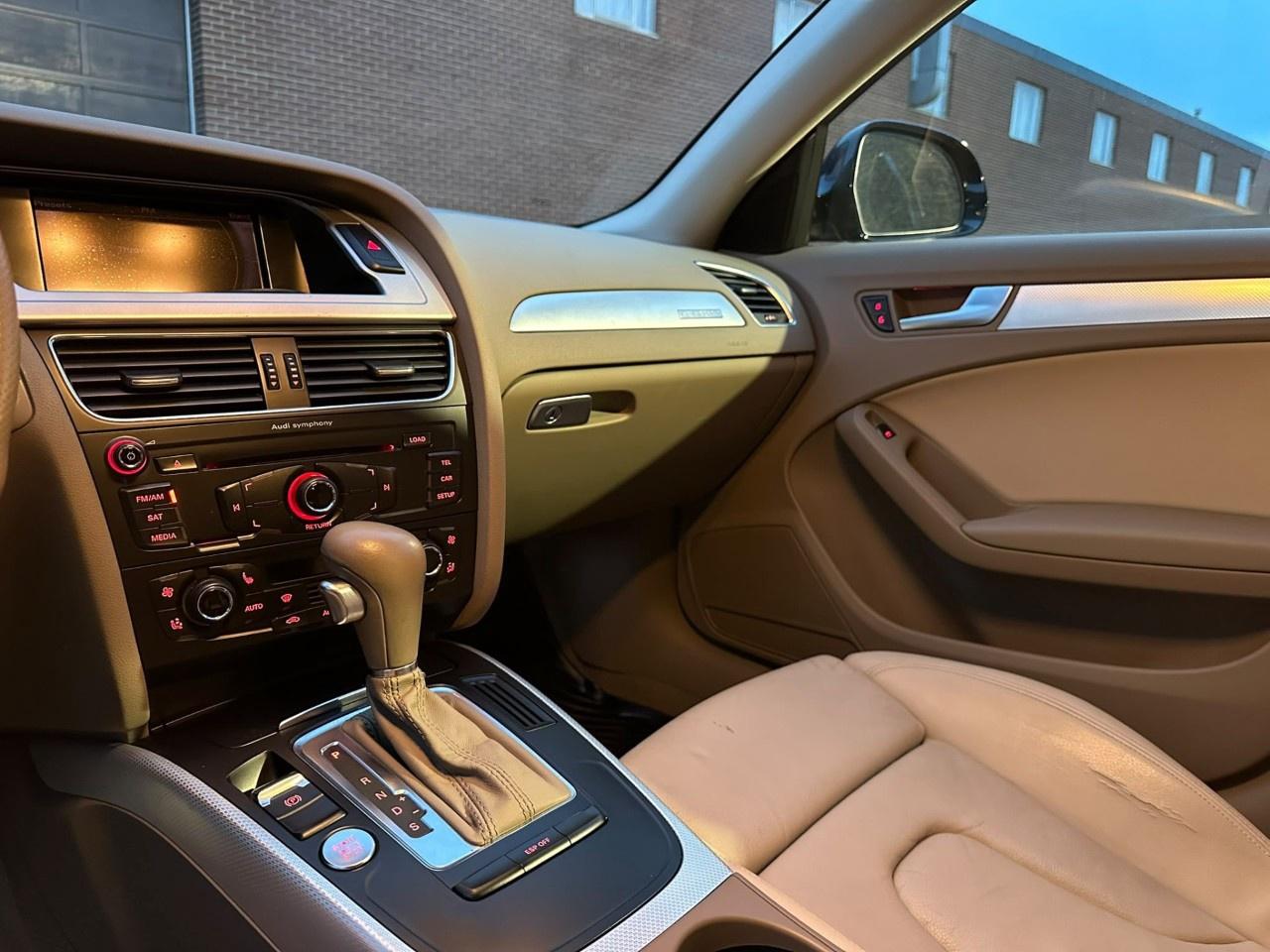 2009 Audi A4 4dr Wgn Auto 2.0T quattro Premium Photo