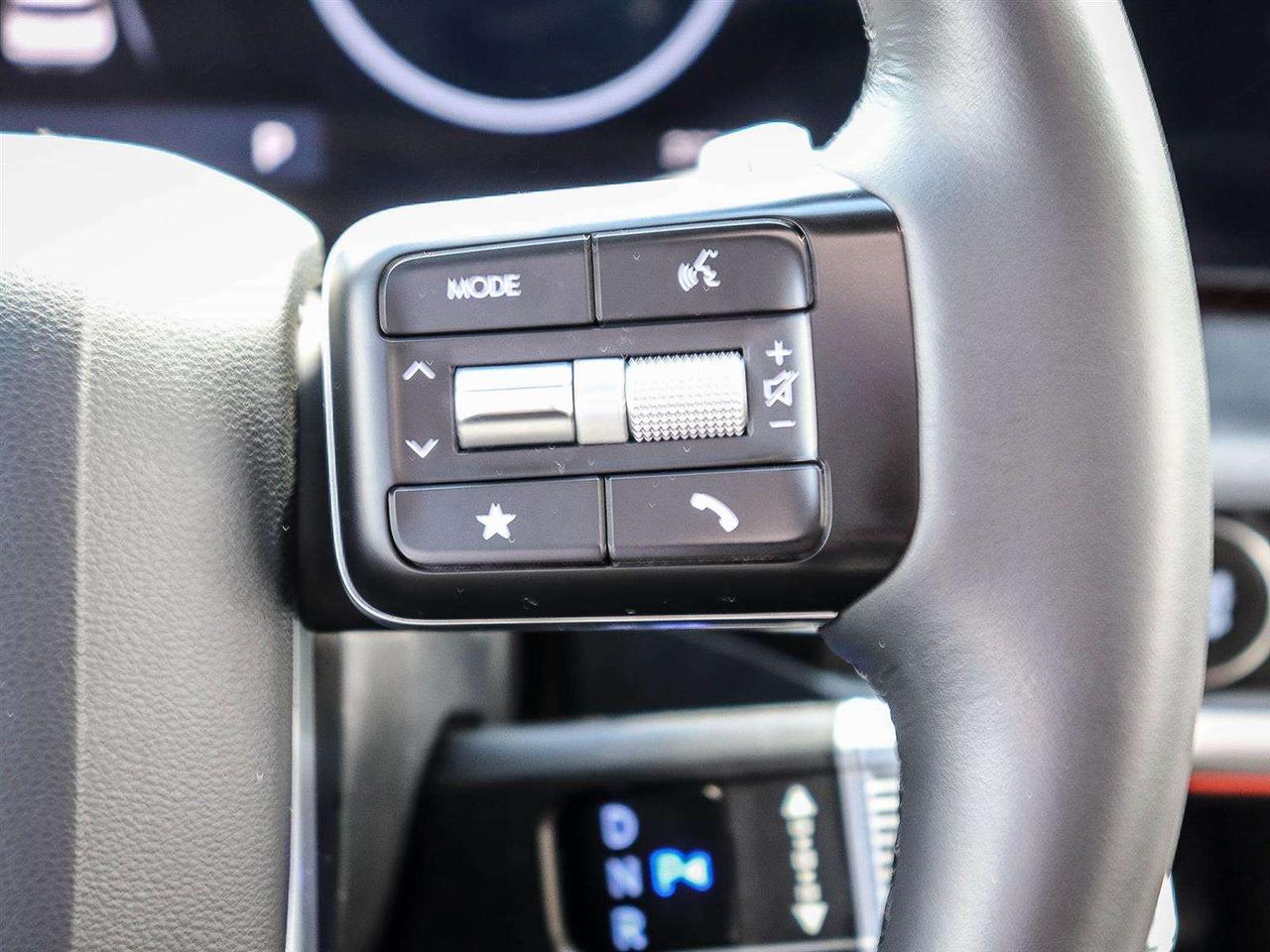 2025 Hyundai Santa Fe Luxury Photo