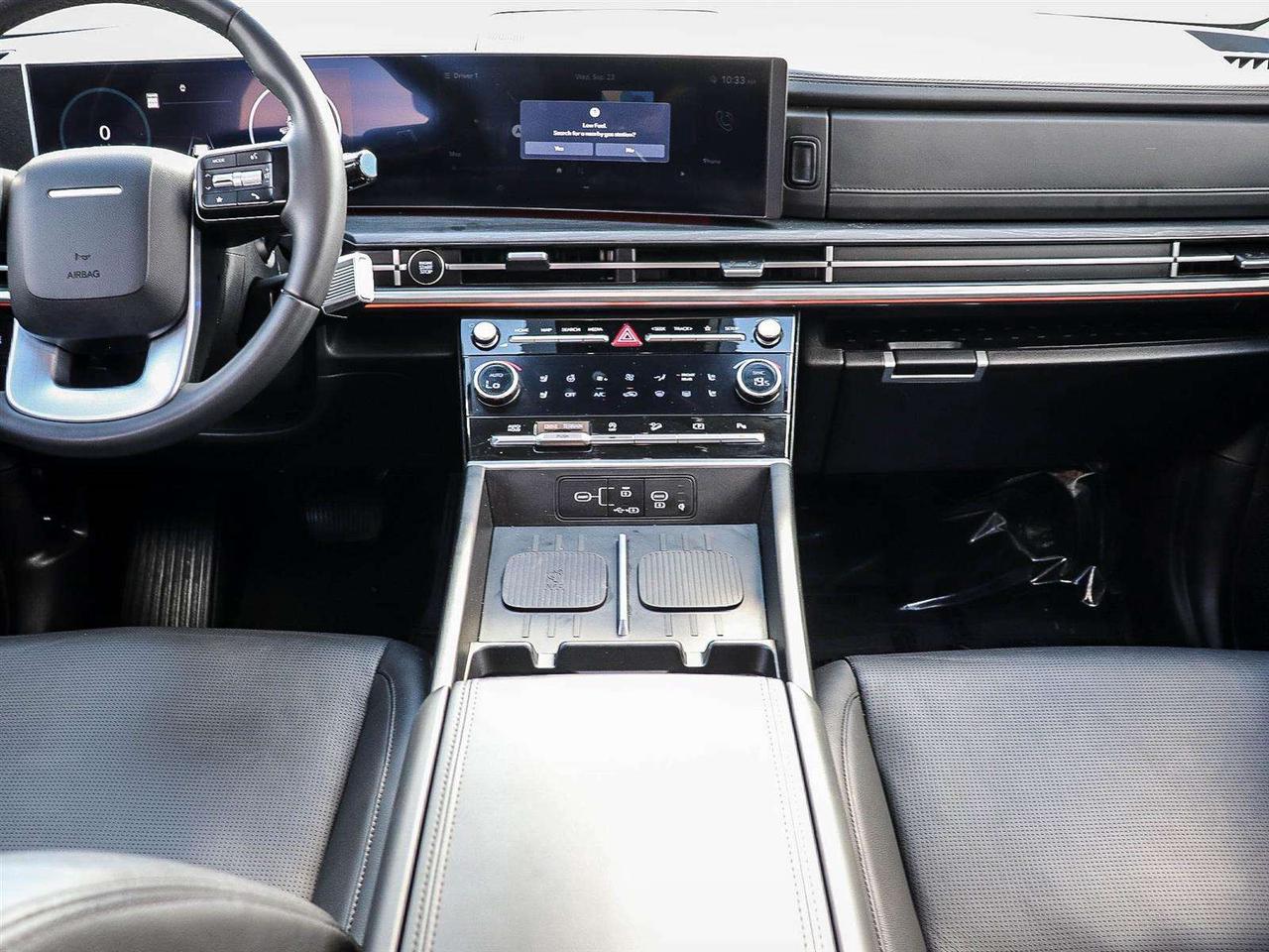 2025 Hyundai Santa Fe Luxury Photo