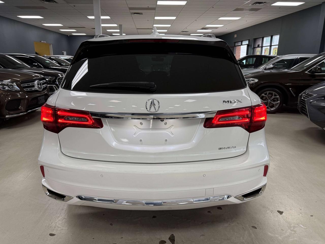 2020 Acura MDX Elite Photo3