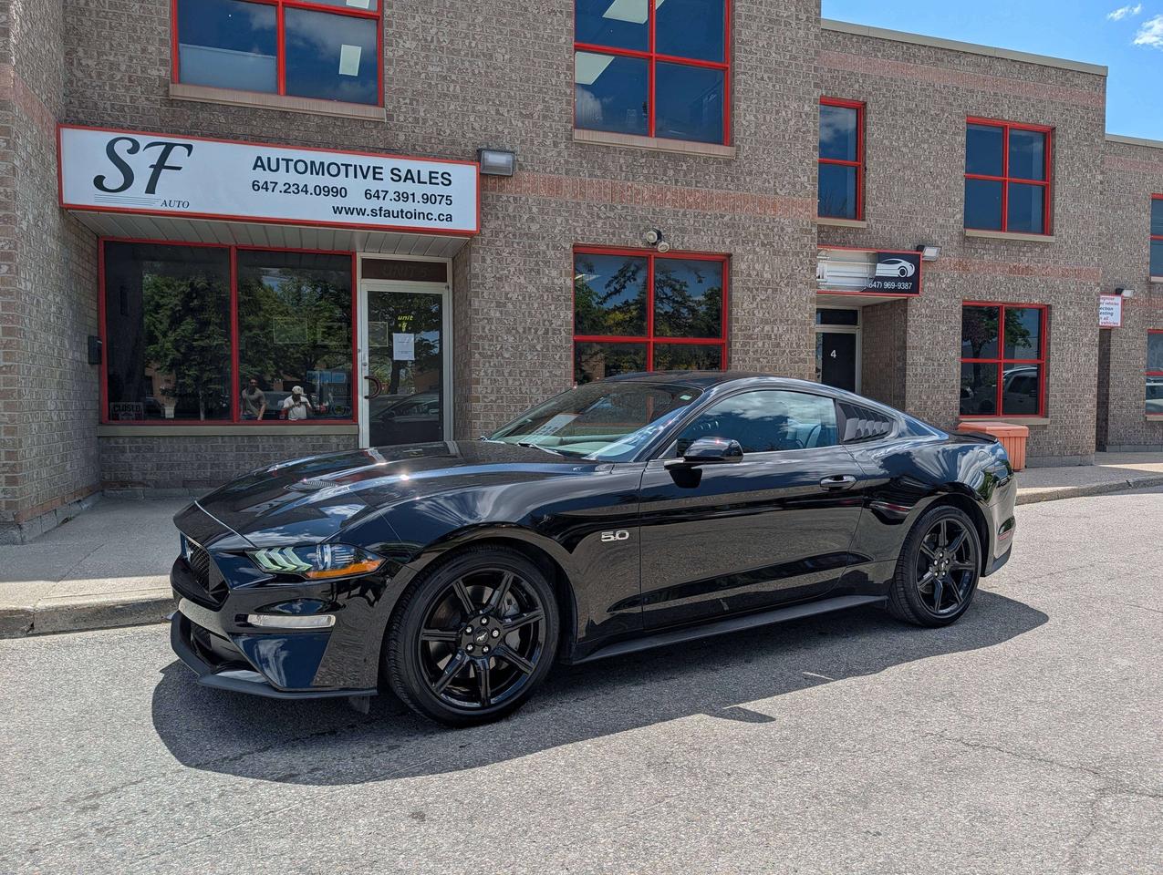 2018 Ford Mustang GT V8/ ONE OWNER/ NO ACCIDENTS/ FINANCING Photo