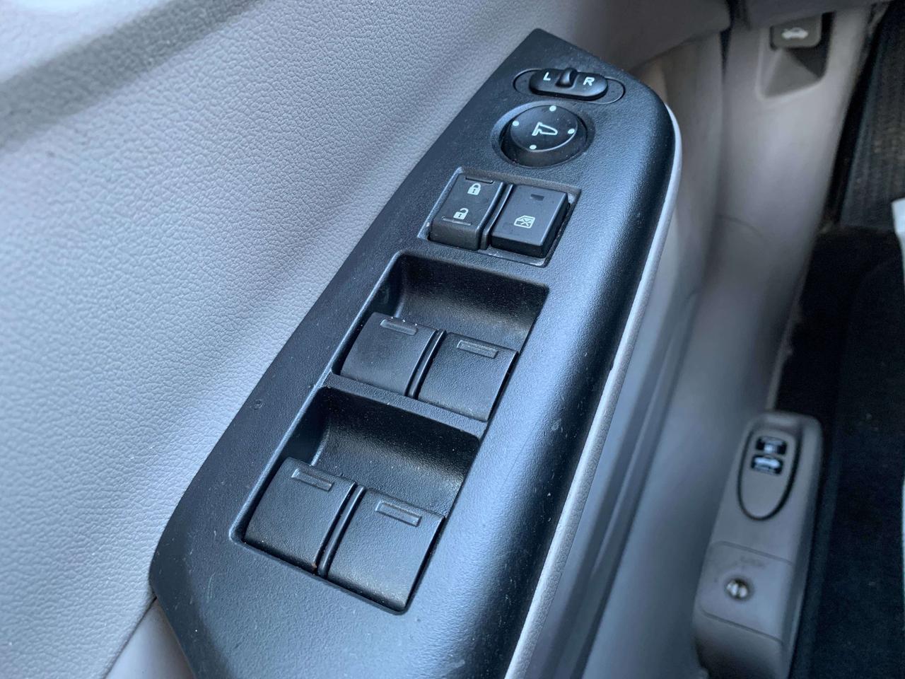 2012 Honda Civic LX Photo