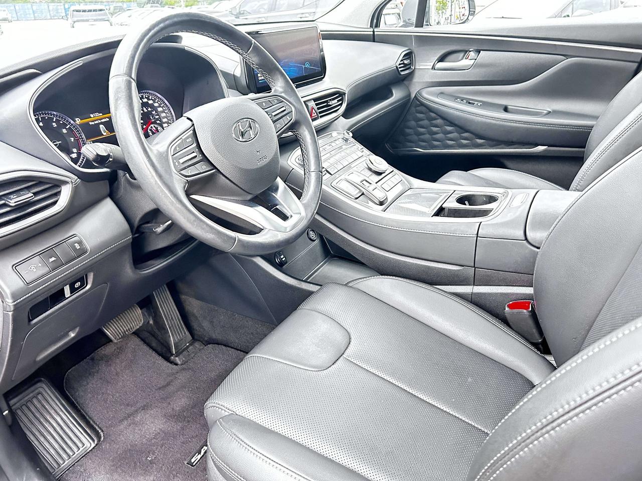 2023 Hyundai Santa Fe Preferred Photo