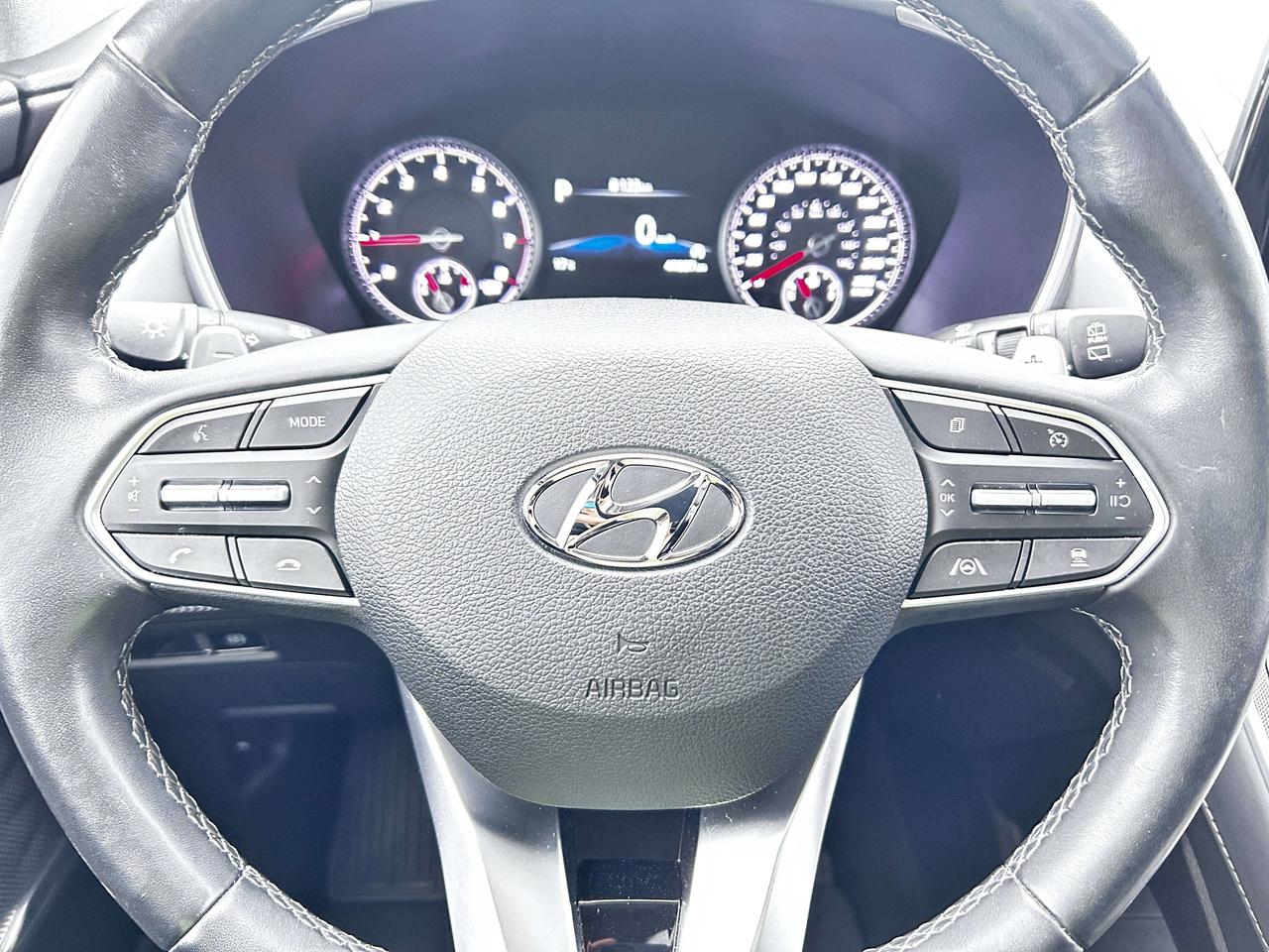 2023 Hyundai Santa Fe Preferred Photo