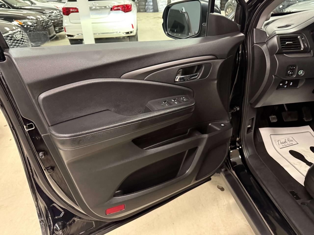 2019 Honda Pilot EX Photo