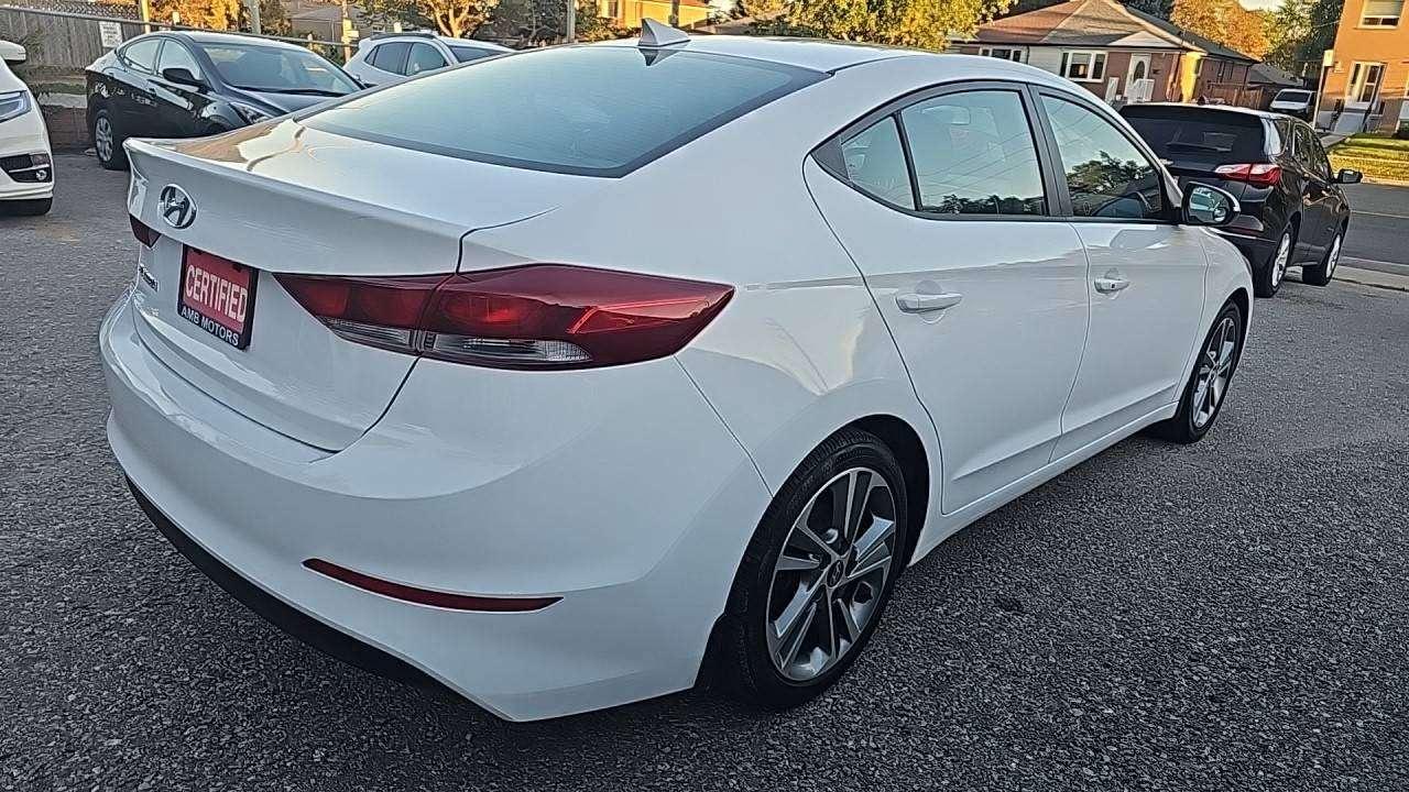 2017 Hyundai Elantra GLS Photo
