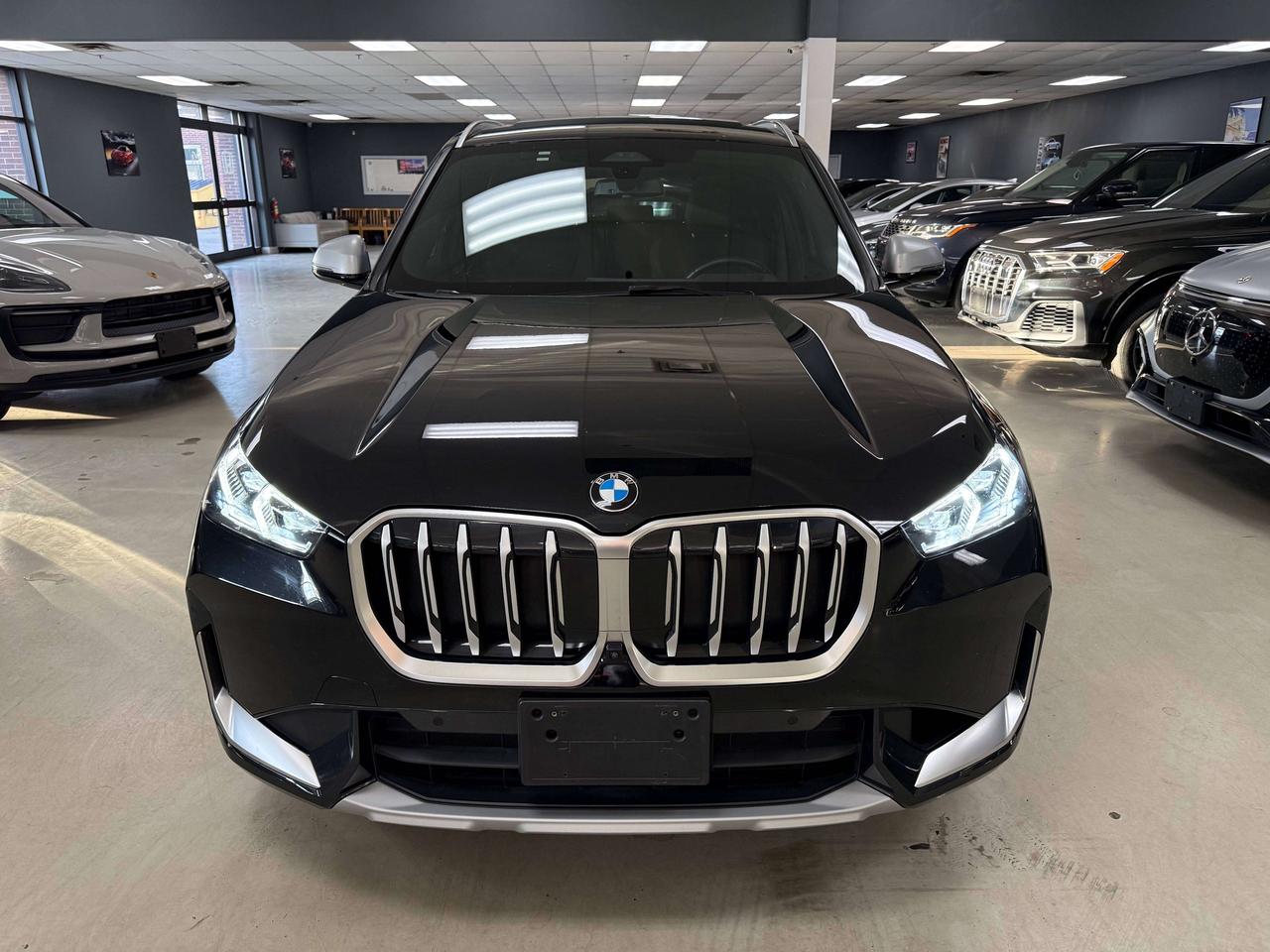 2023 BMW X1 xDrive**PREMIUM ENHANCE**HEADS UP HK SOUND Photo