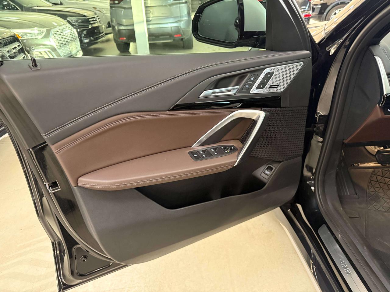2023 BMW X1 xDrive**PREMIUM ENHANCE**HEADS UP HK SOUND Photo
