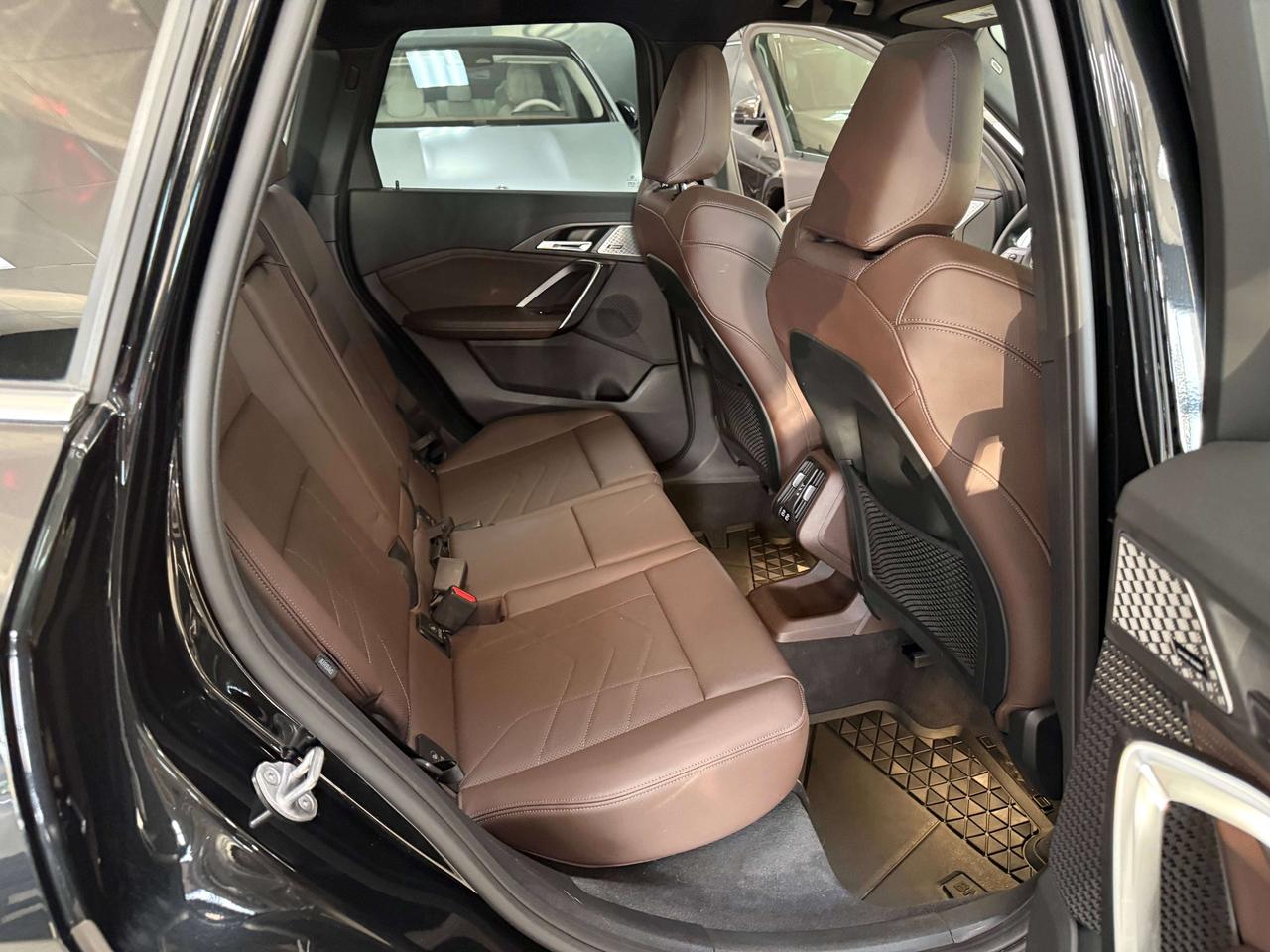 2023 BMW X1 xDrive**PREMIUM ENHANCE**HEADS UP HK SOUND Photo