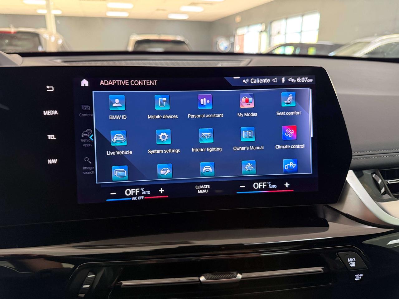 2023 BMW X1 xDrive**PREMIUM ENHANCE**HEADS UP HK SOUND Photo