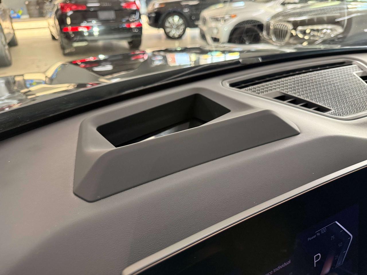2023 BMW X1 xDrive**PREMIUM ENHANCE**HEADS UP HK SOUND Photo