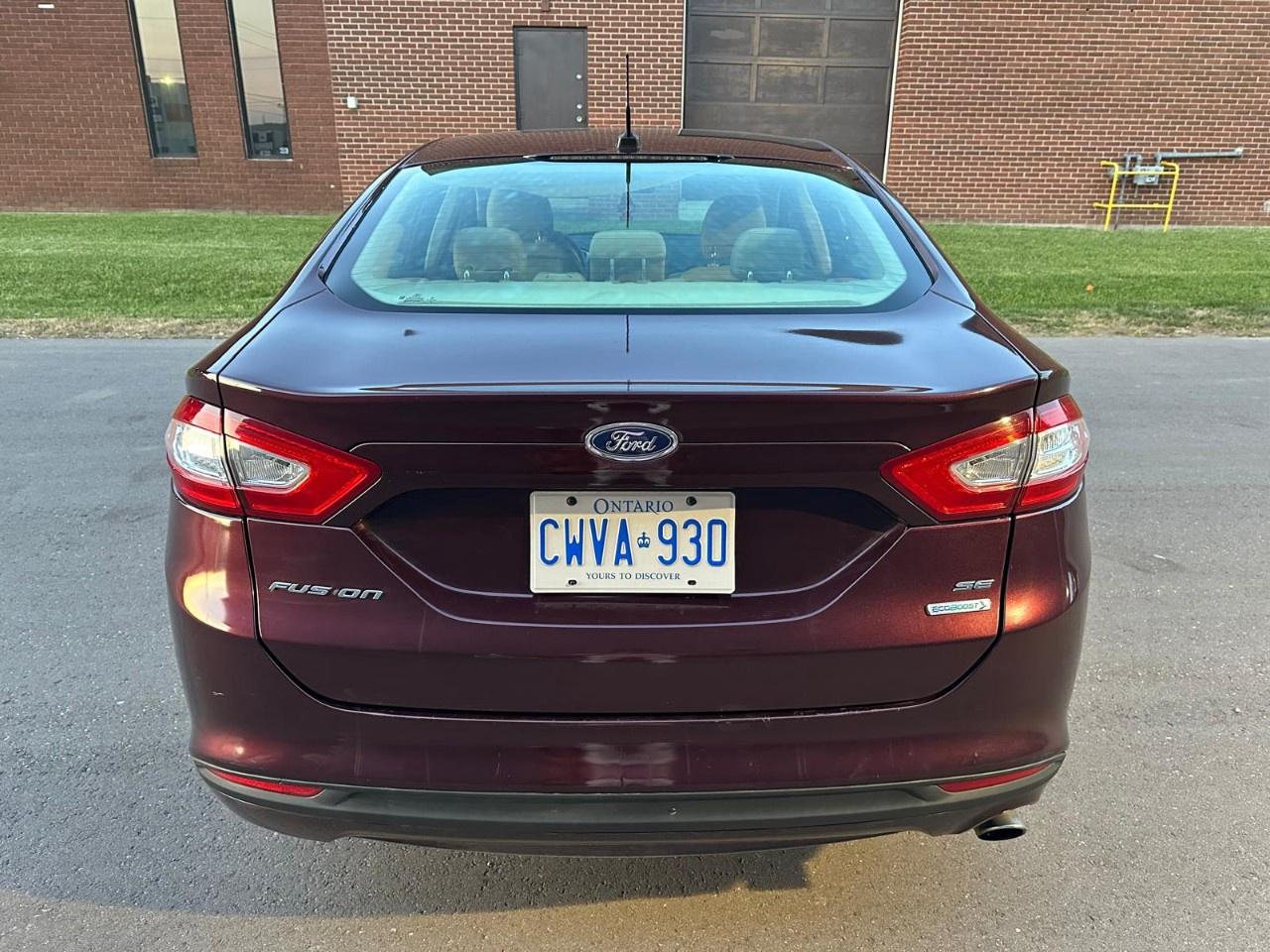 2013 Ford Fusion 4dr Sdn SE FWD Photo