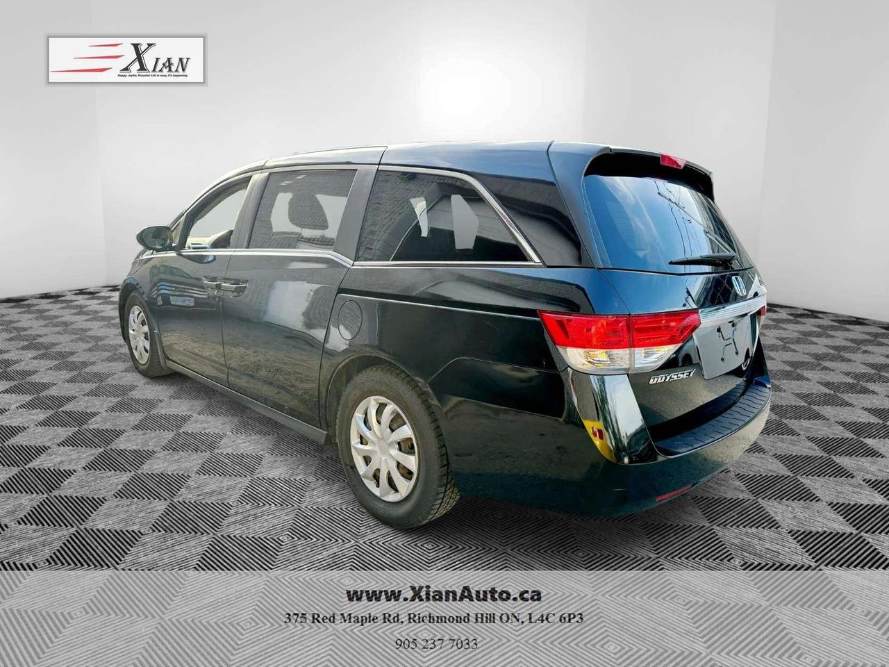 2016 Honda Odyssey LX Photo