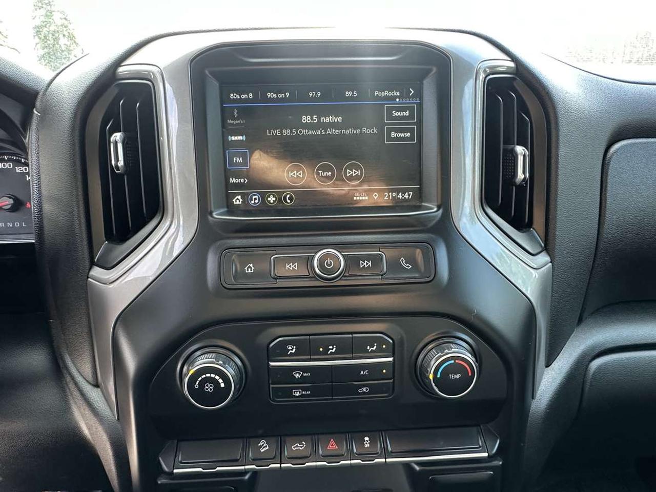 2019 Chevrolet Silverado 1500 Custom Trail Boss W/Z71 Photo