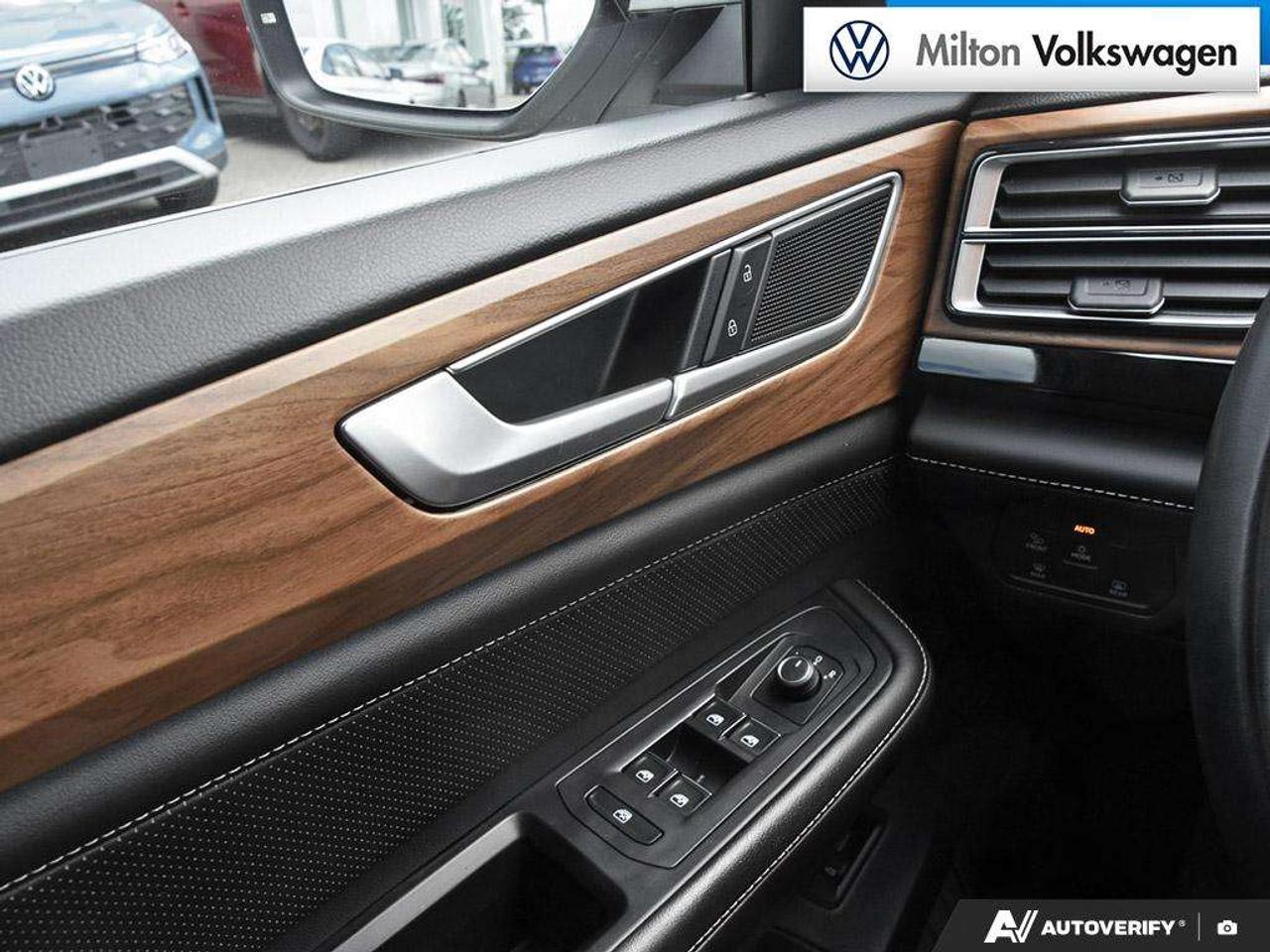 2024 Volkswagen Atlas Comfortline 2.0 TSI 4MOTION Photo