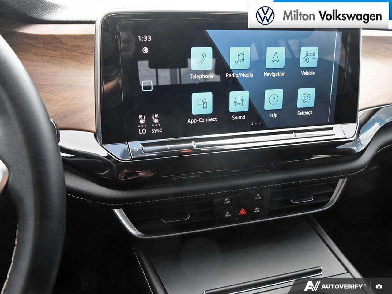 2024 Volkswagen Atlas Comfortline 2.0 TSI 4MOTION Photo