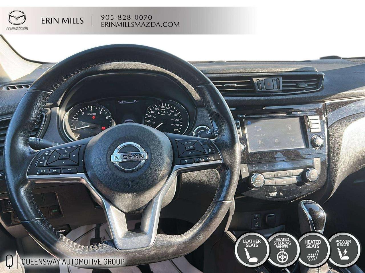 2017 Nissan Qashqai SL LOW KMS Photo