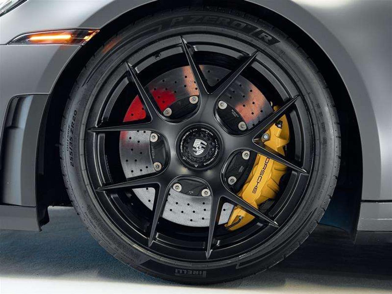 2025 Porsche 911 GT3 Coupe with Touring Package Photo