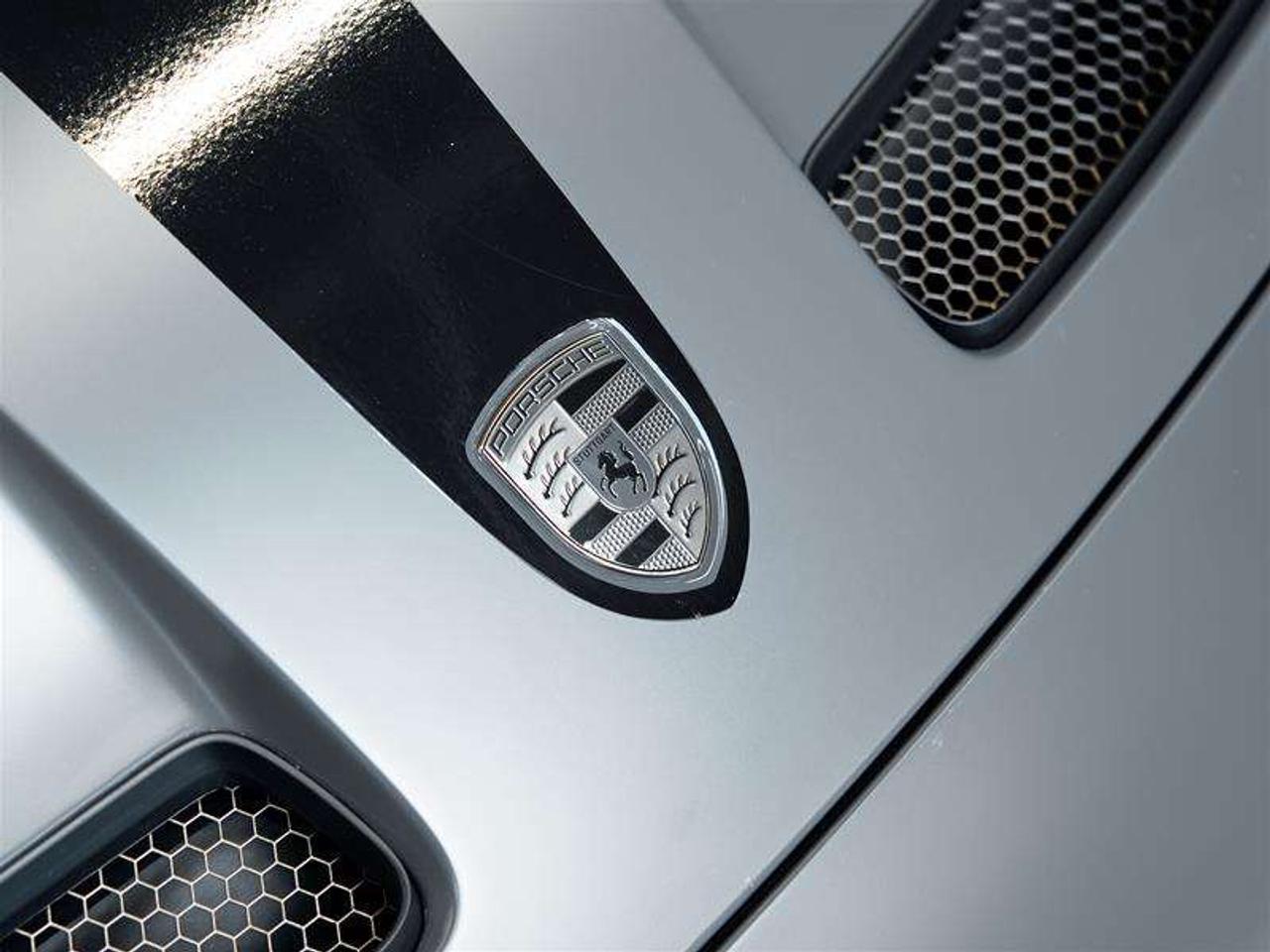 2025 Porsche 911 GT3 Coupe with Touring Package Photo